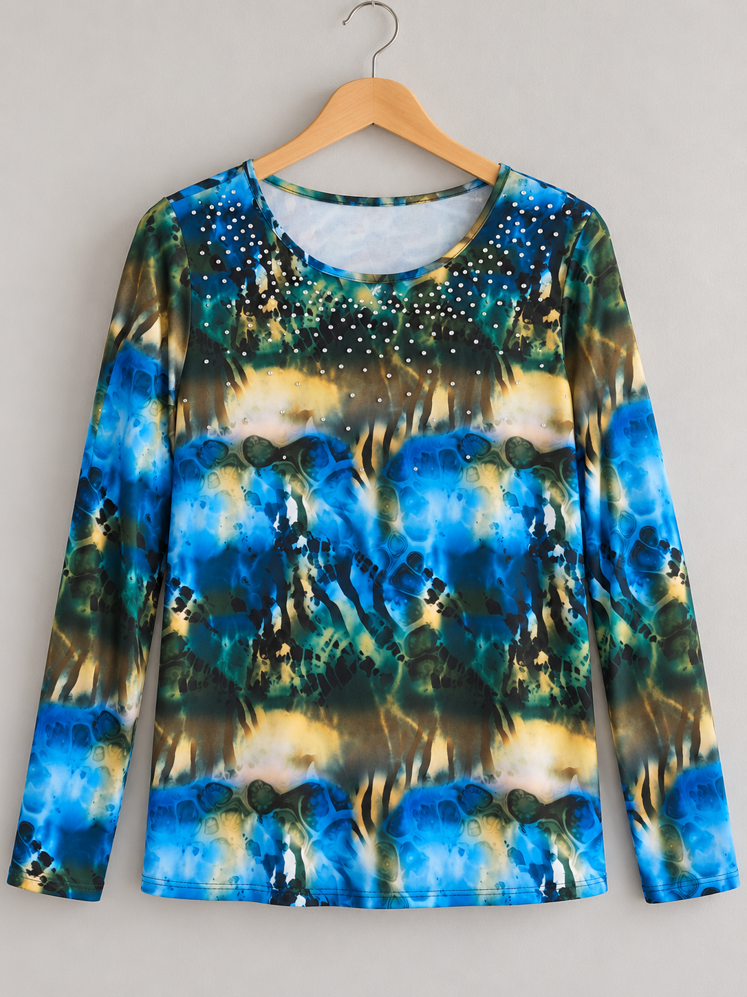 Women’s Embellished Abstract Print Long Sleeve Top – Large